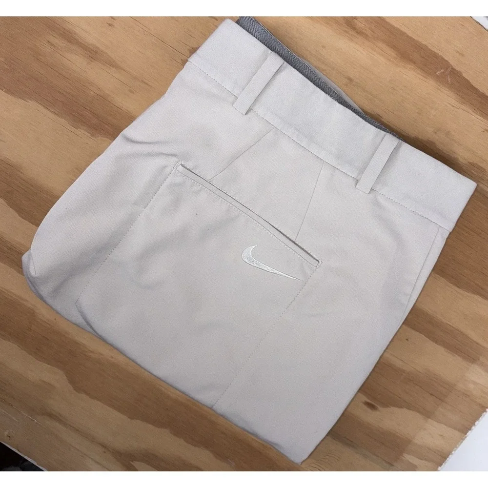 Nike Flex Golf Hybrid Shorts Mens 36 Beige Dri Fit‎ Stretch Waistband